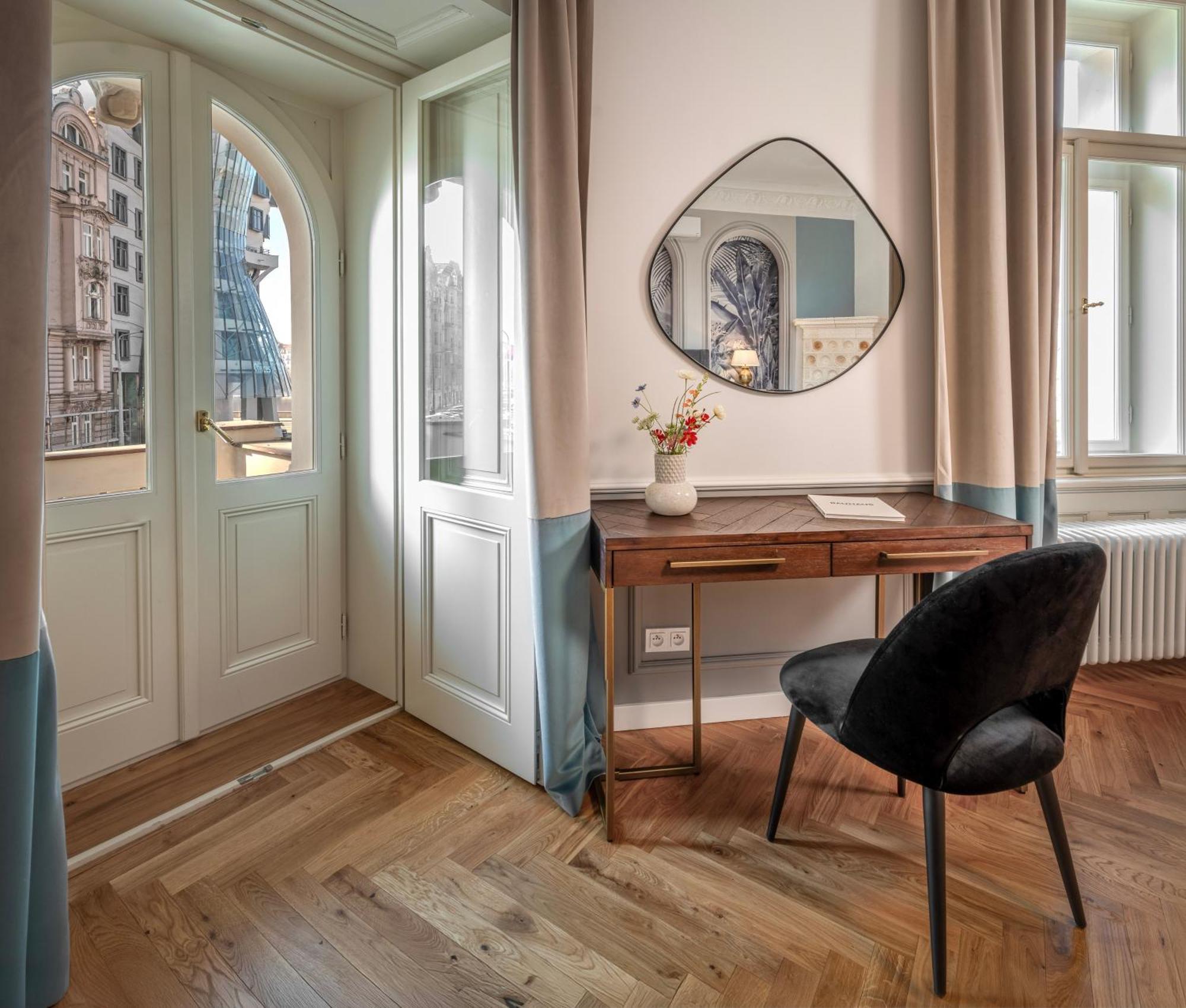 River Dance Suites By Adrez Prague Luaran gambar